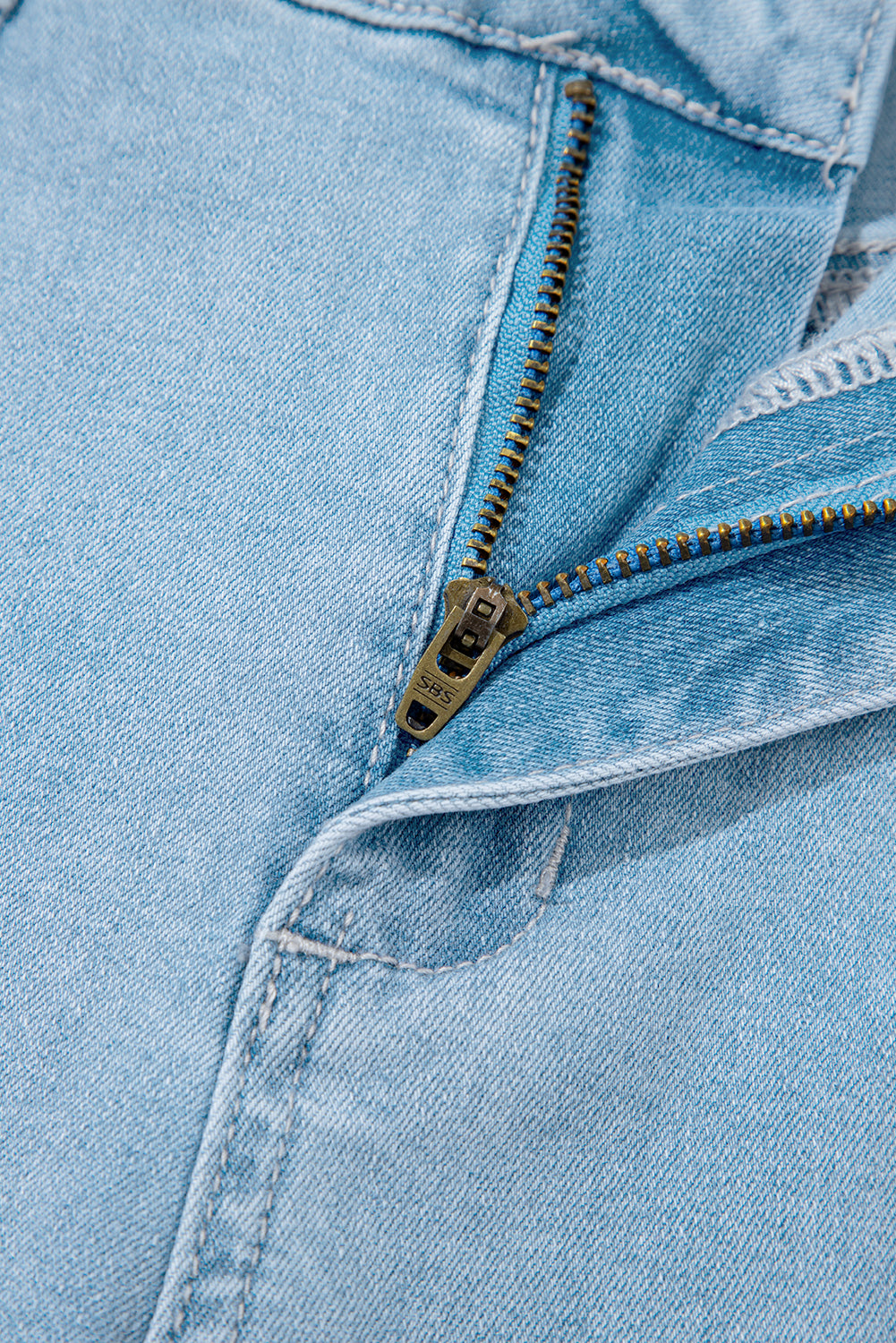 High Rise Barrel Relaxed Pocket Jeans