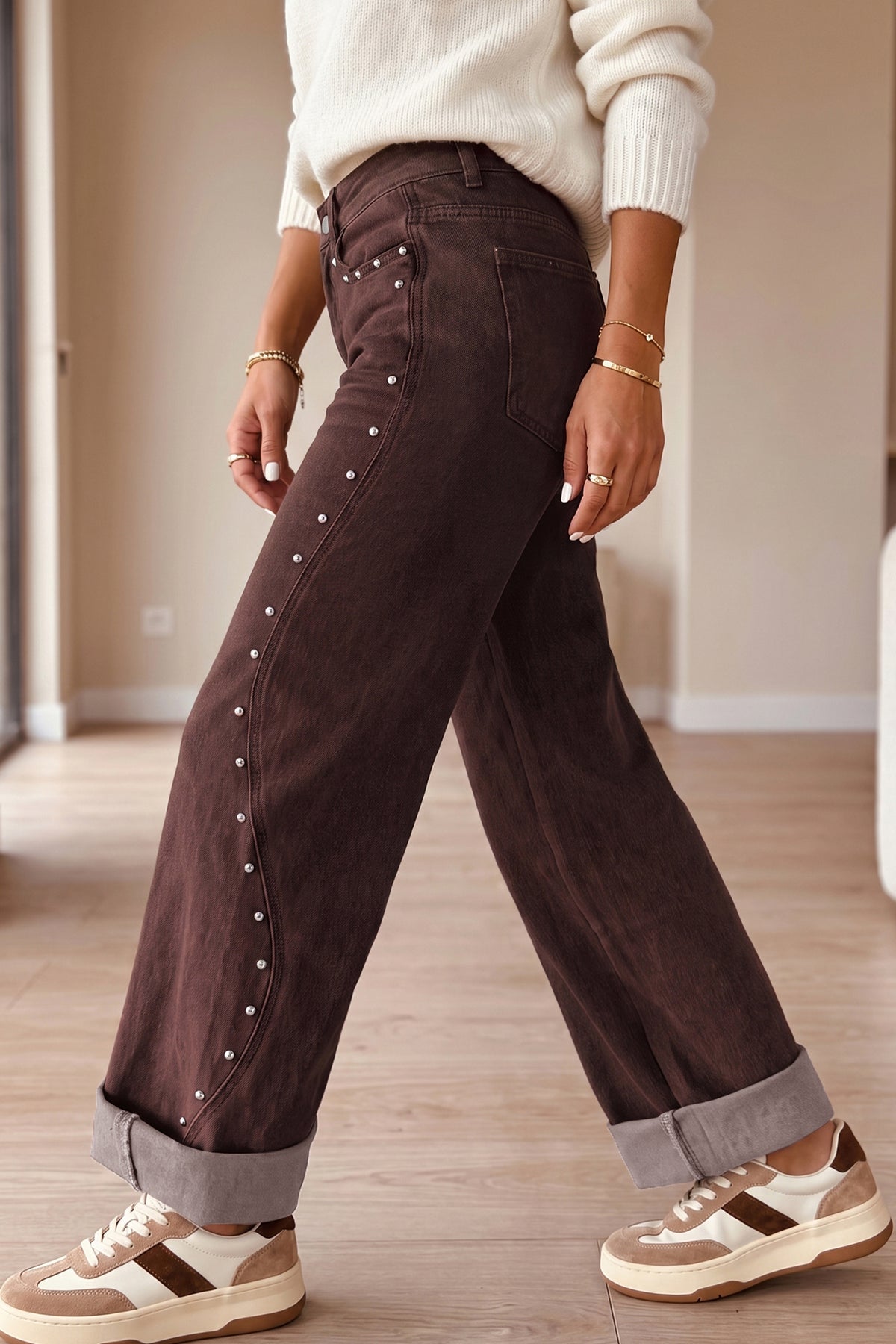Side Seam Rivet Ankle Jeans