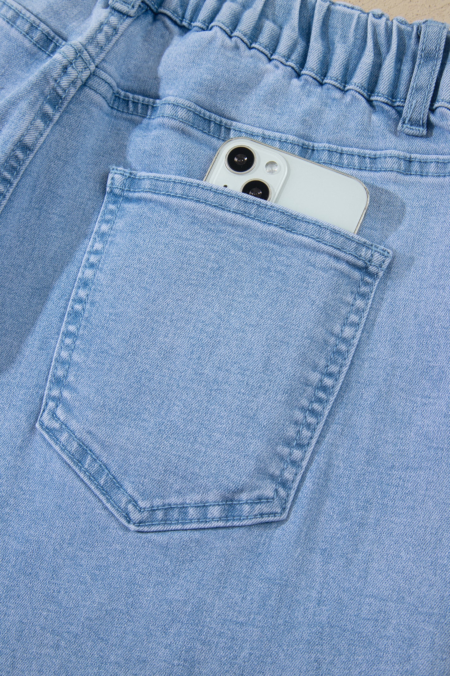 Front Pocket Ankle-length Barrel Jeans