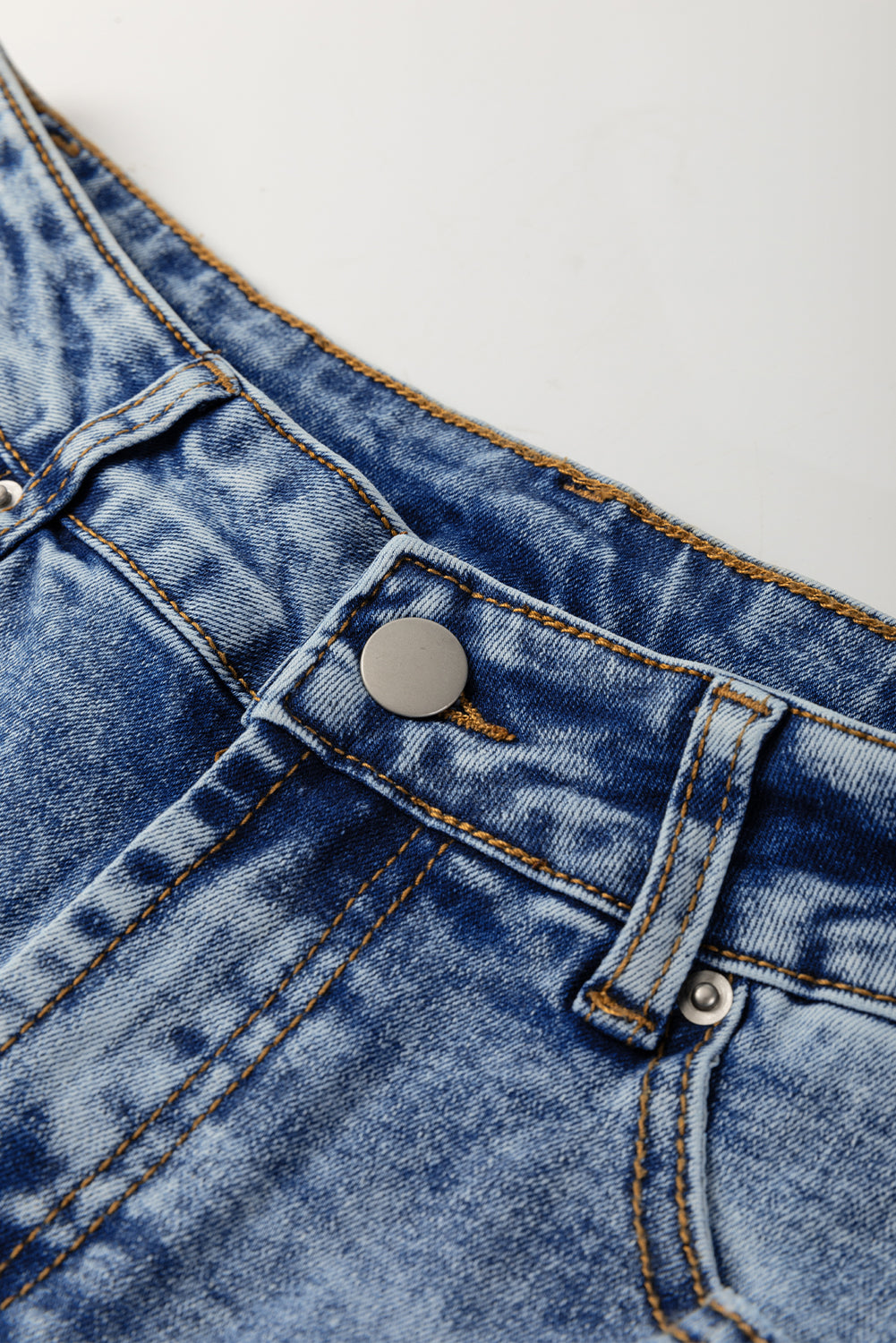 Cuffed High Waist Jeans