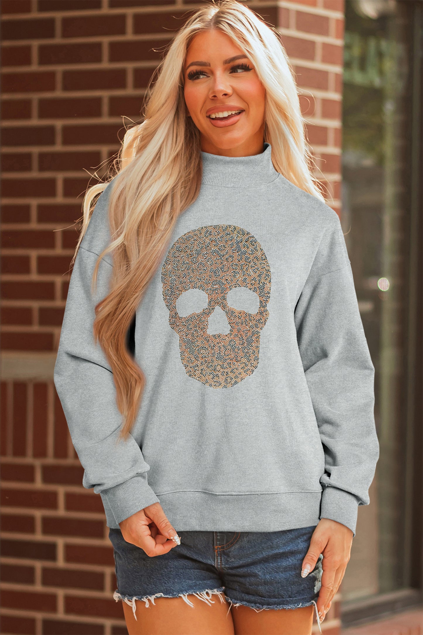Rhinestone Skull Graphic Mock Neck Baggy Pullover Sweatshirt