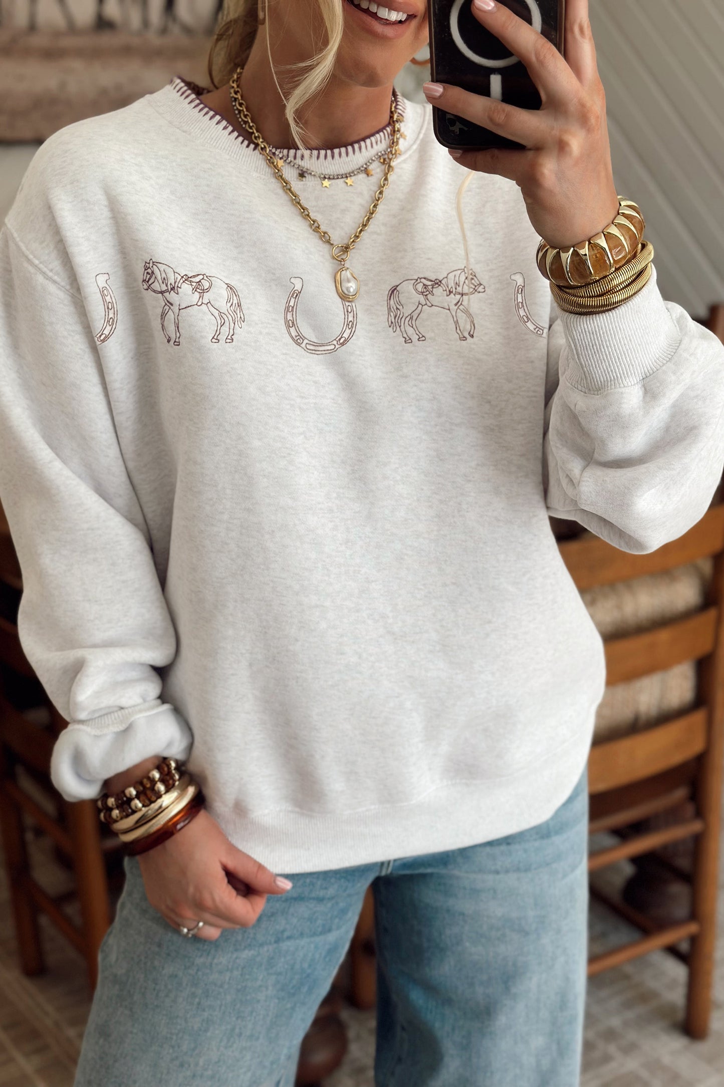Western Embroidered Sweatshirt