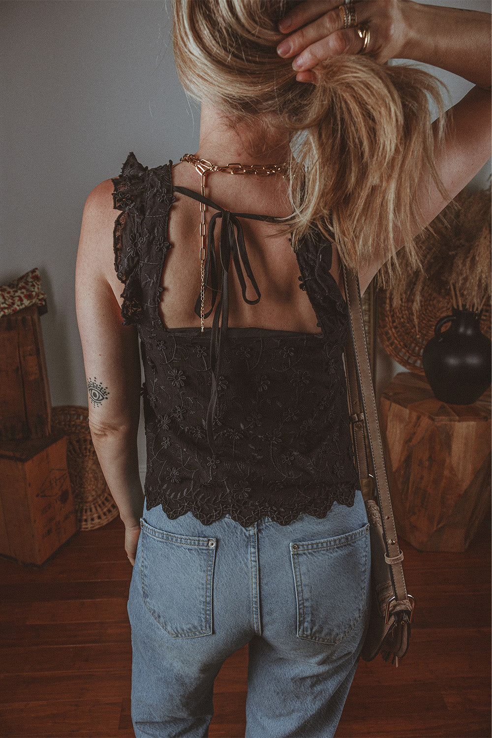 Floral Embroidered Tank Top