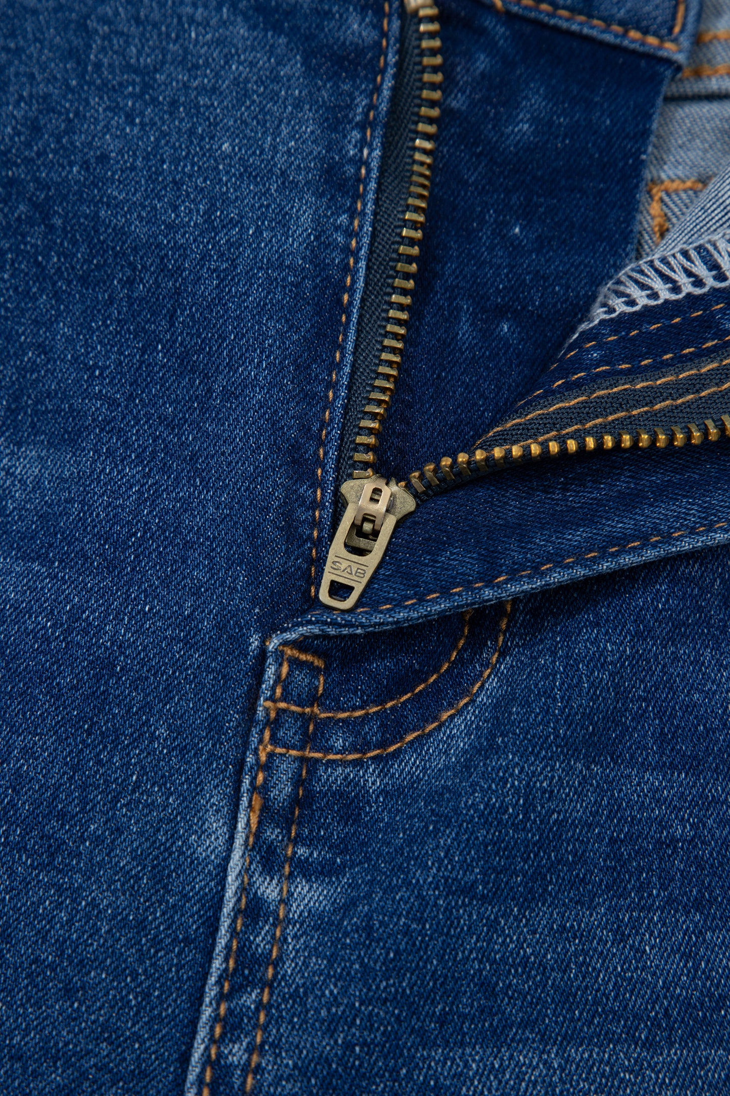 Tailored Jeans