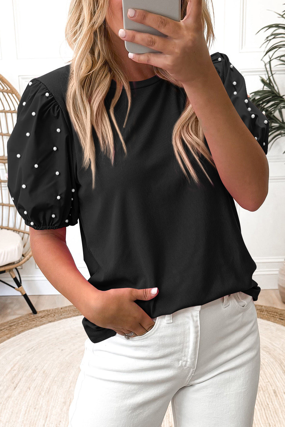 Ribbed & Pearl Puff Sleeve Top