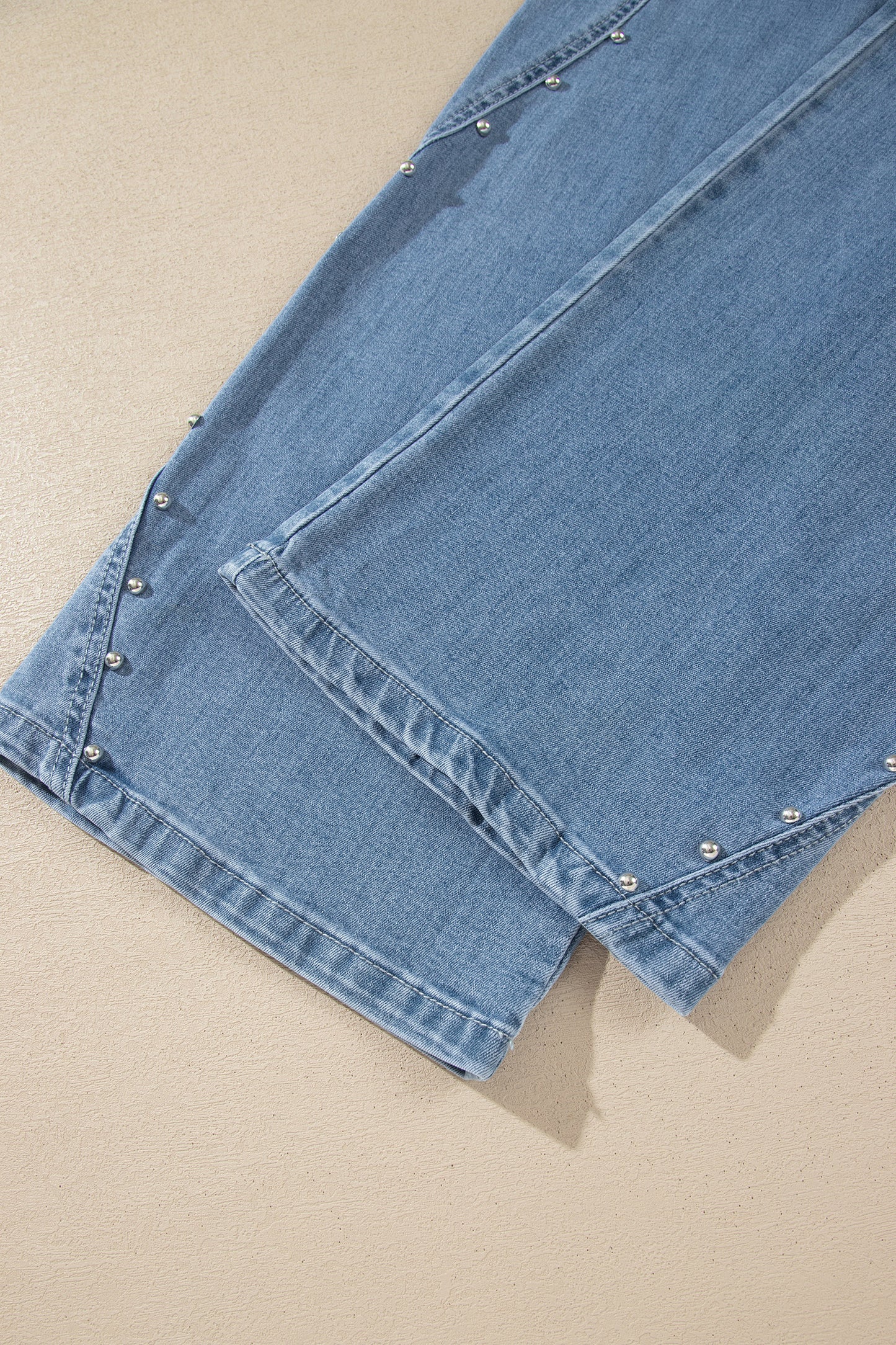 Side Seam Rivet Ankle Jeans