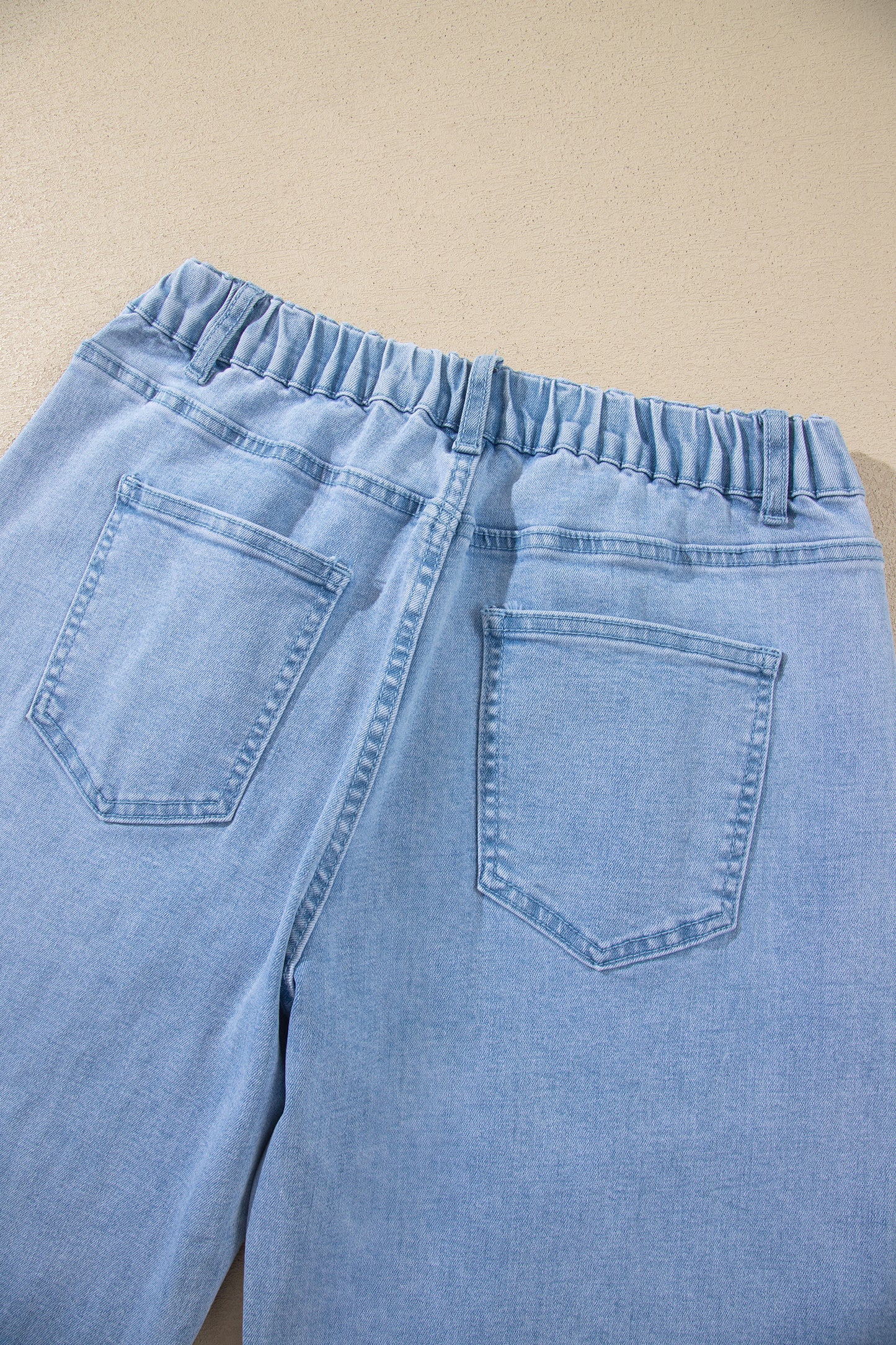 Front Pocket Ankle-length Barrel Jeans